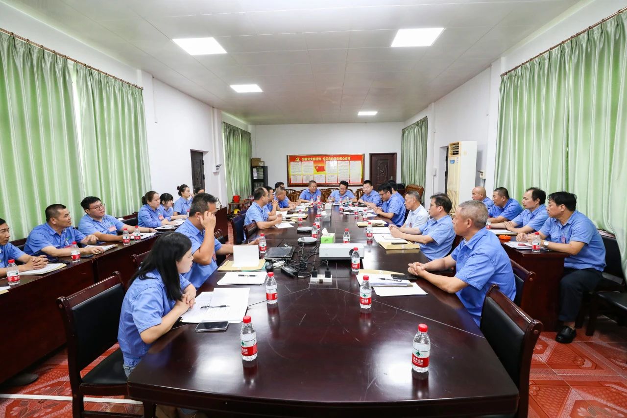 MILE·米乐（集团）官方网站-HOME
MILE·米乐（集团）官方网站-HOME召开第四届职工代表大会第一次会议65.jpg